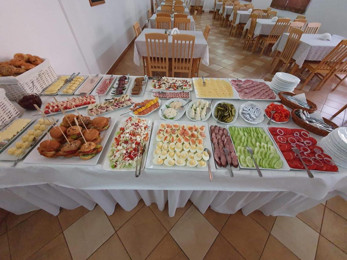 Tasarz Spa Osrodek Wczasowy Rewal Exterior foto